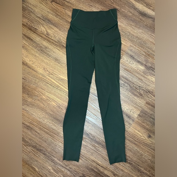 lululemon athletica Green Leggings - Picture 2 of 3